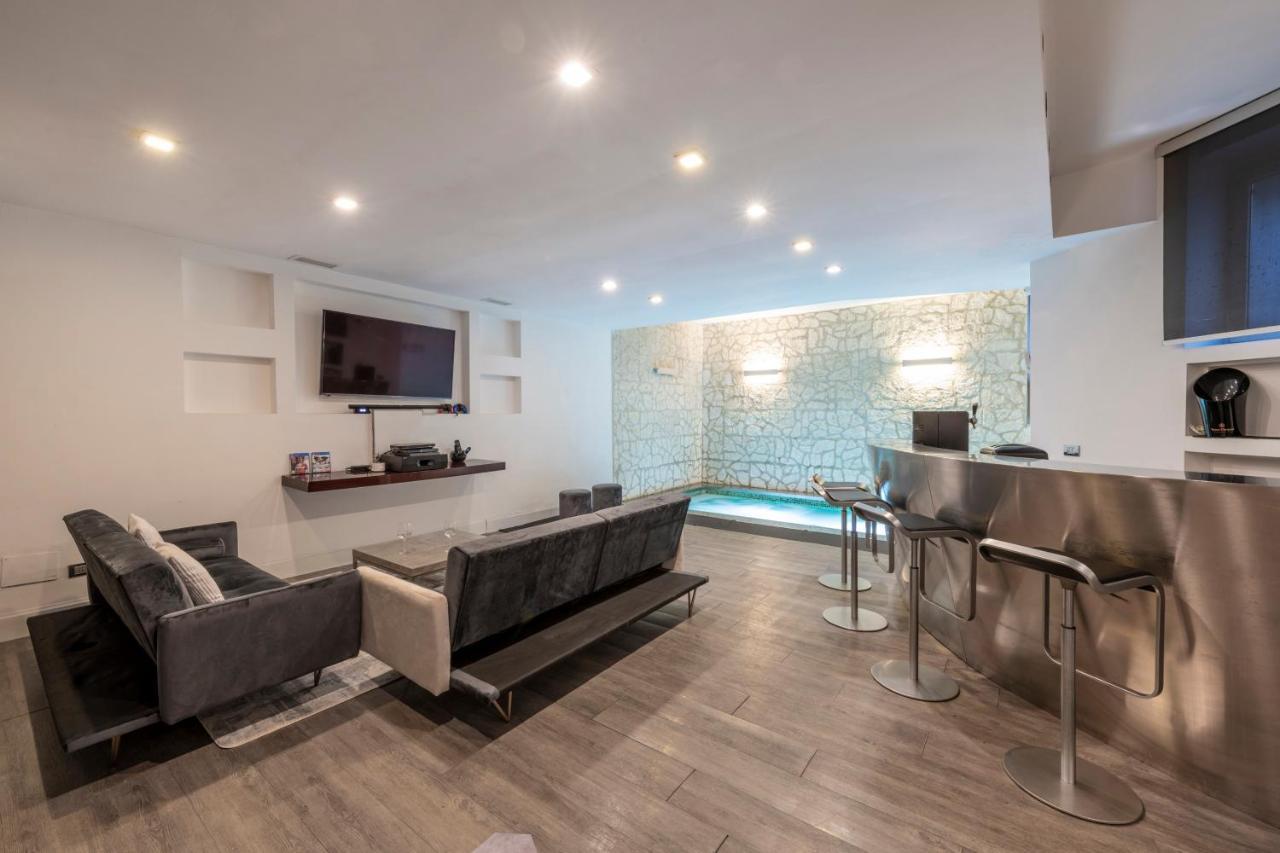 Design Apartment With Private Pool Exclusive Use - Stelvio 21 Milano Eksteriør billede