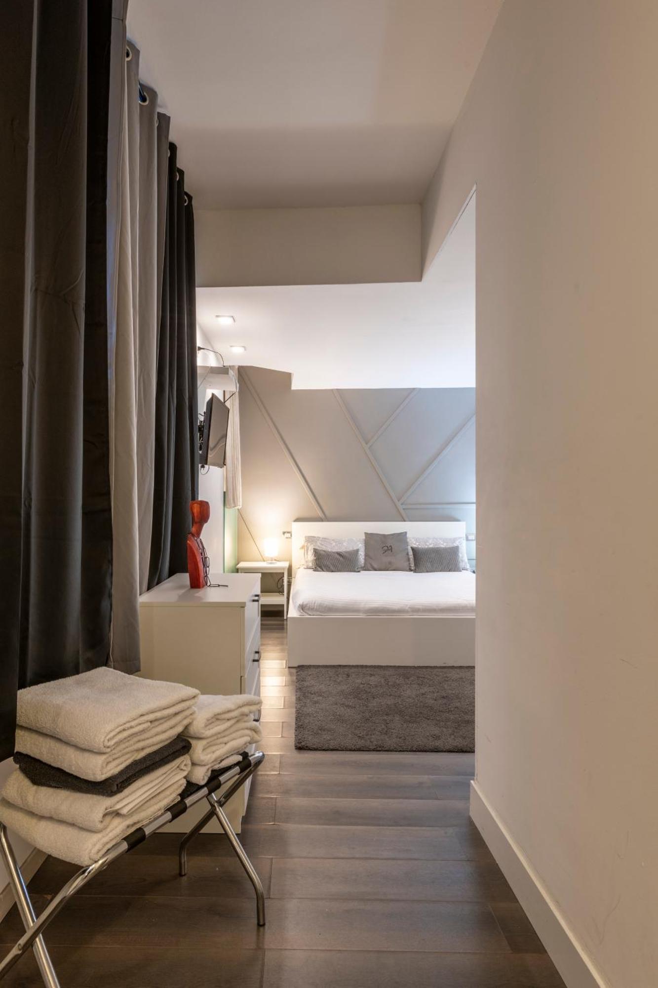 Design Apartment With Private Pool Exclusive Use - Stelvio 21 Milano Eksteriør billede