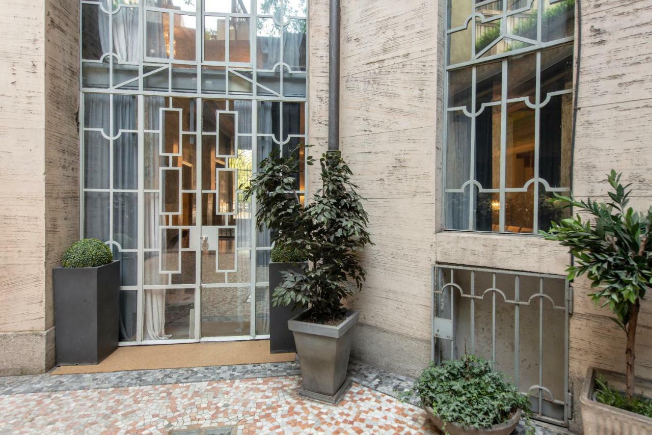 Design Apartment With Private Pool Exclusive Use - Stelvio 21 Milano Eksteriør billede